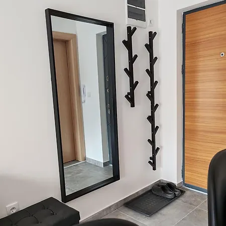 Sa Pogledom Na Ozren 아파트