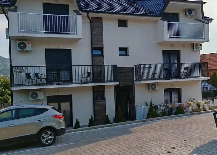 Sa Pogledom Na Ozren Apartment *